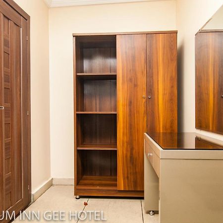 Platinum Inn Gee Hotel Suru Lere Eksteriør bilde