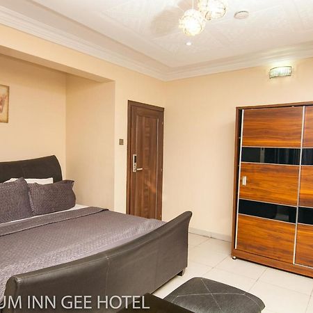 Platinum Inn Gee Hotel Suru Lere Eksteriør bilde