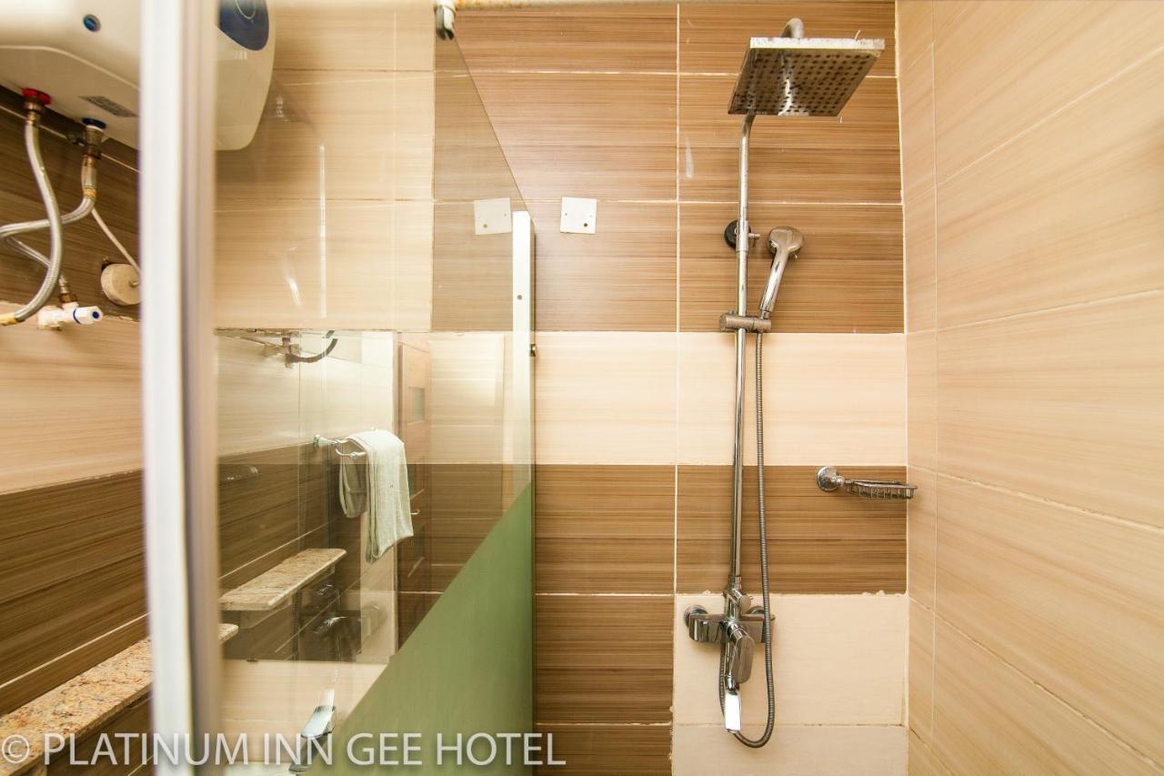 Platinum Inn Gee Hotel Suru Lere Eksteriør bilde