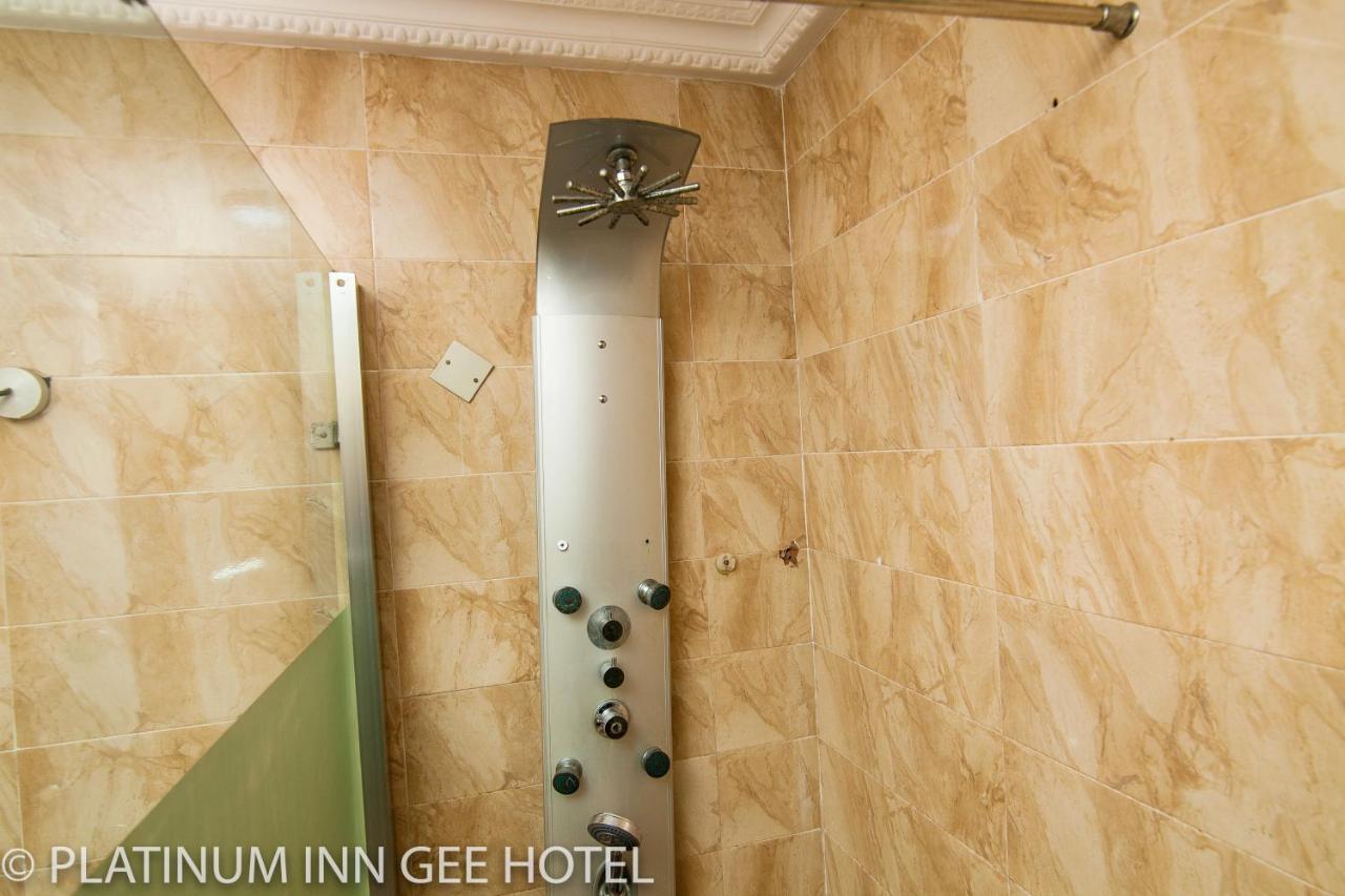 Platinum Inn Gee Hotel Suru Lere Eksteriør bilde
