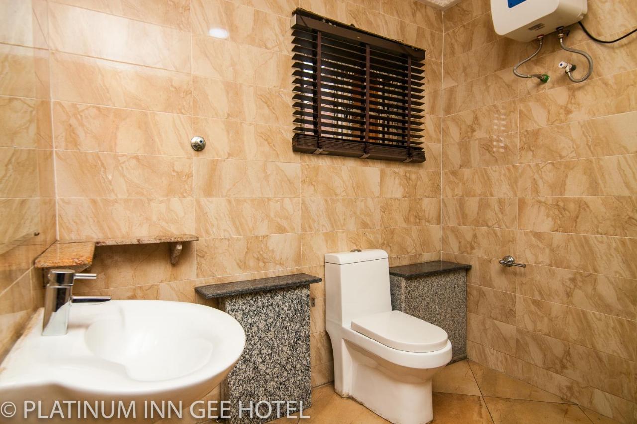 Platinum Inn Gee Hotel Suru Lere Eksteriør bilde